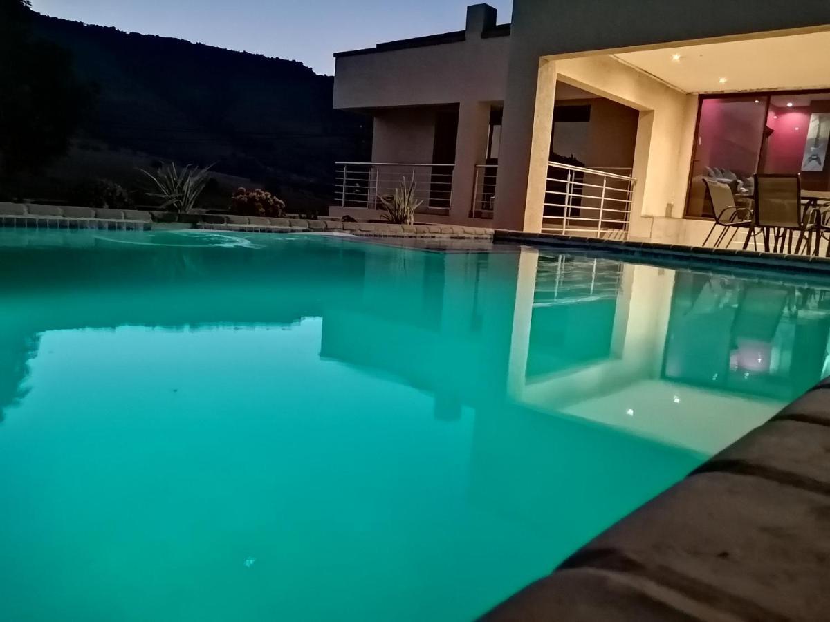 Sibebe View Villa มบาบาเน ภายนอก รูปภาพ